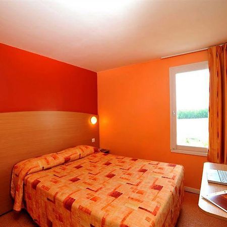 Hotel Initial By Balladins Roissy Cdg / Saint-Mard מראה חיצוני תמונה